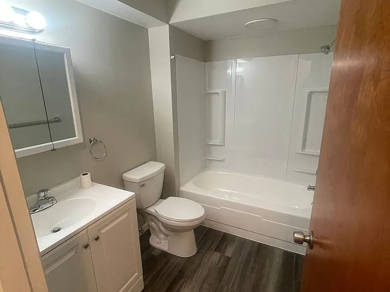 177 S Grandview Ave — Photo 12