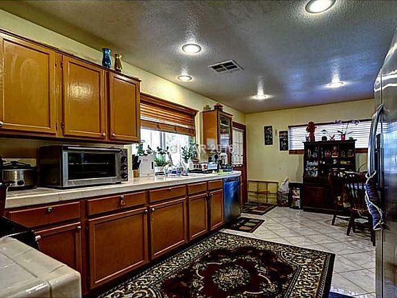 4th image of 2335 Sierra Stone Ln