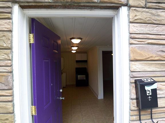3rd image of 503 E 3rd St APT 5