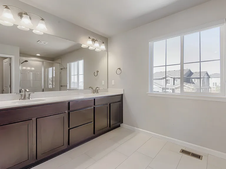 6562 Merrimack Dr — Photo 9