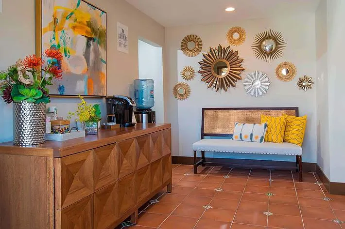 Monte Vista Apartments — Photo 27