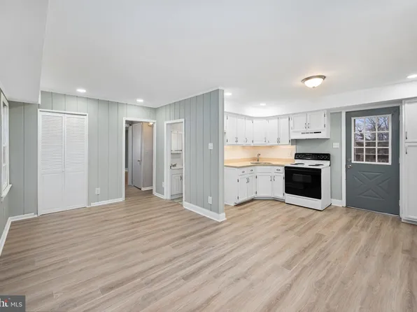 223-225 Kings Hwy E Floor 3, Haddonfield, NJ 08033