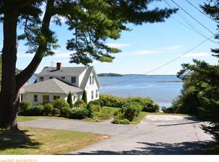 32 Edgewater Rd, Falmouth, ME 04105