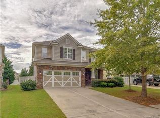 6114 Stone Porch Rd, Charlotte, NC 28277