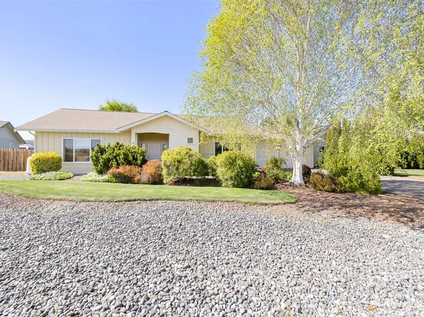 163 Mariners Drive, Sequim, WA 98382