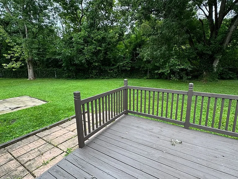 4409 Sunnybrook Dr SE — Photo 15