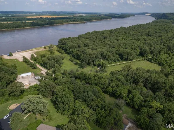 3 Rivermont Dr, Crystal City, MO 63019