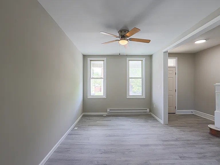 2819 Presbury St — Photo 27