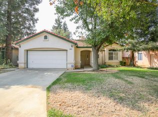 6007 W Chennault Ave, Fresno, CA