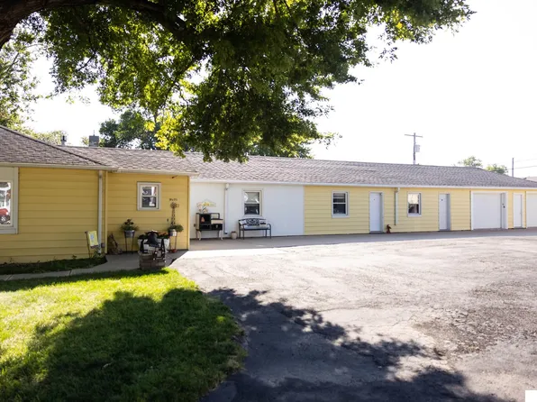 100 S 1st Ave, Mc Cool Junction, NE 68401