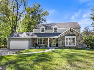 90 Peck Rd, Downingtown, PA 19335