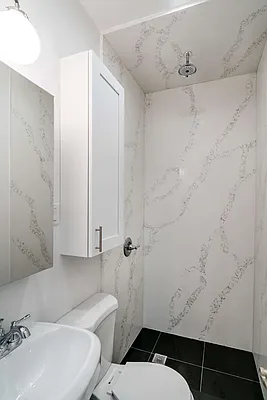 Rented by Compass | media 21