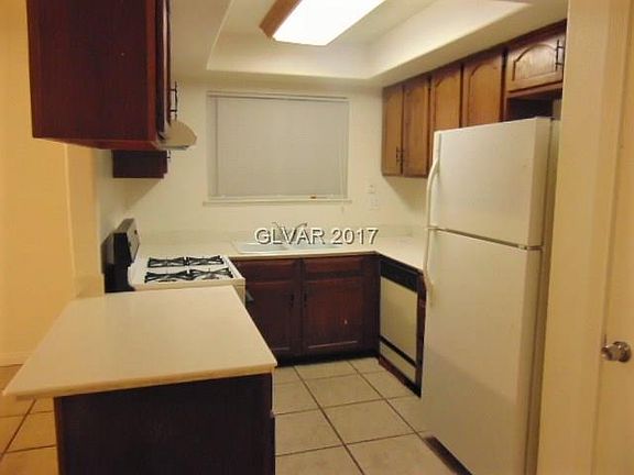 3rd image of 4748 Alta Mesa Way