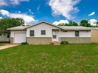 1206 Mitchell Rd, Irving, TX 75060