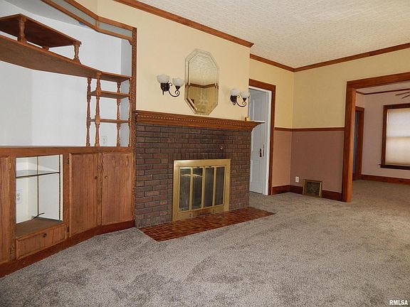 2nd image of 2412 Bridge Ave