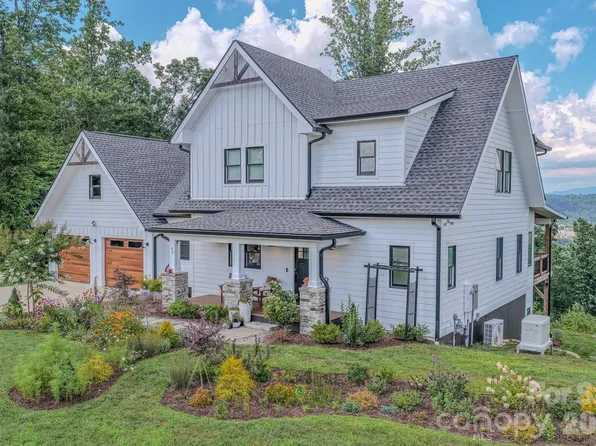 49 Arabella Ln, Arden, NC 28704