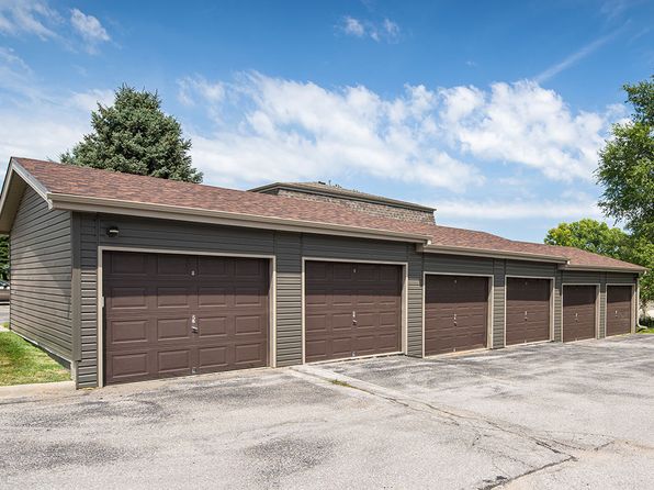 3201 N 203rd St #2B-1BA-960SQFT
