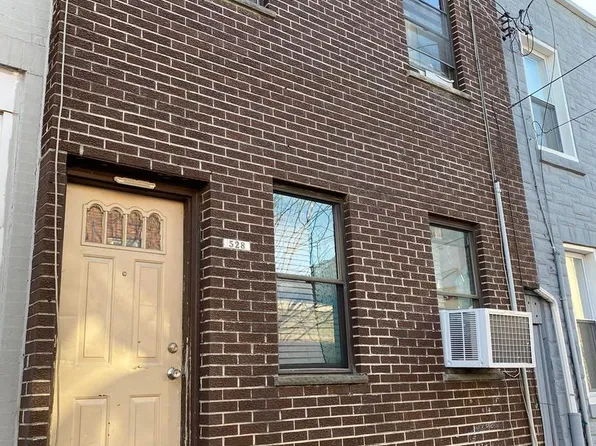 528 Greenwich St, Philadelphia, PA 19147