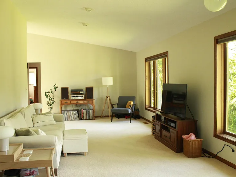 473 Fairwood Rd — Photo 16