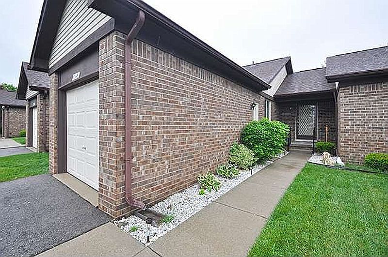 1st image of 3746 Heritage Pkwy #100