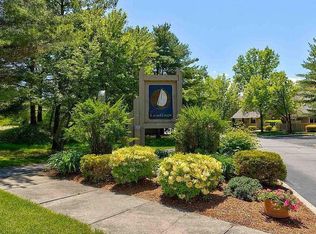 102 S Beach Rd, South Burlington, VT 05403