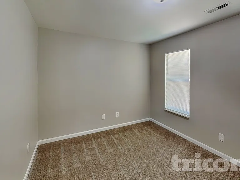 3906 Windsorwood Ct — Photo 13