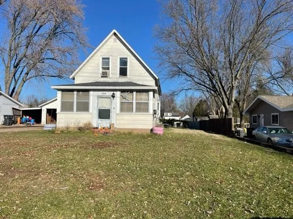 120 Elmwood Ln, Nekoosa, WI 54457