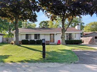 2630 Moraine Ct, Racine, WI 53402