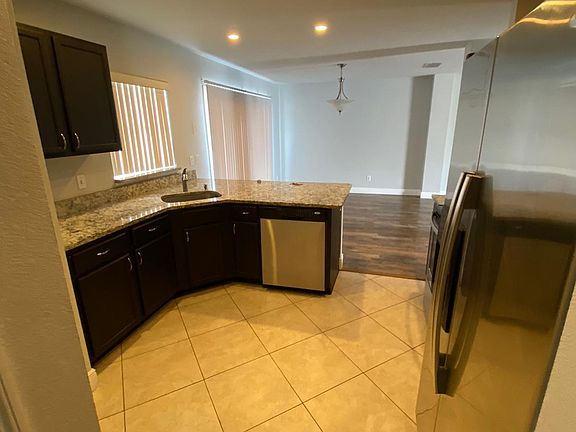 4th image of 13227 Ashington Pointe Dr