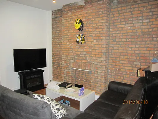 Rented by David W Realty Inc | media 37