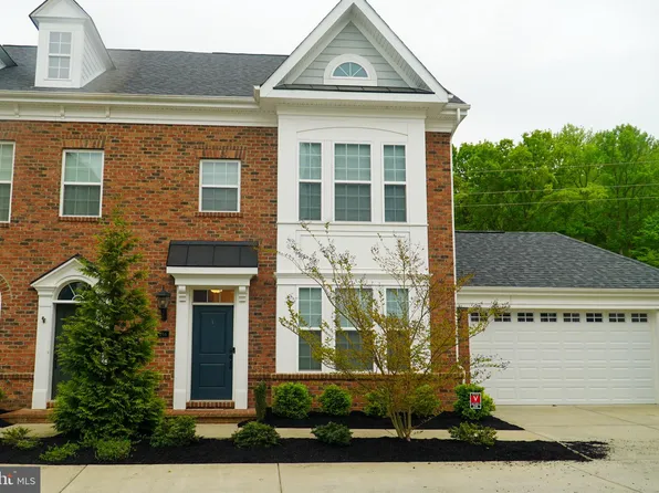 256 Buckeye Cir, La Plata, MD 20646