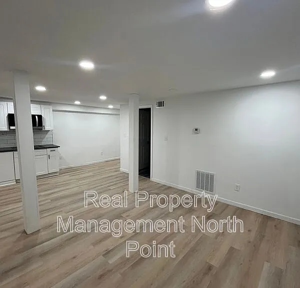 2425 Omaha Rd SW — Photo 27