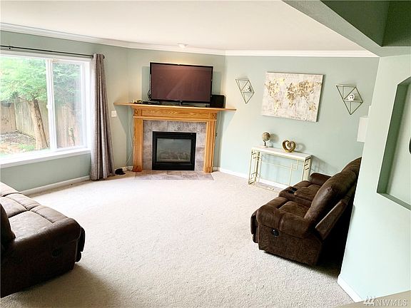 2nd image of 6828 131st Street Ct E