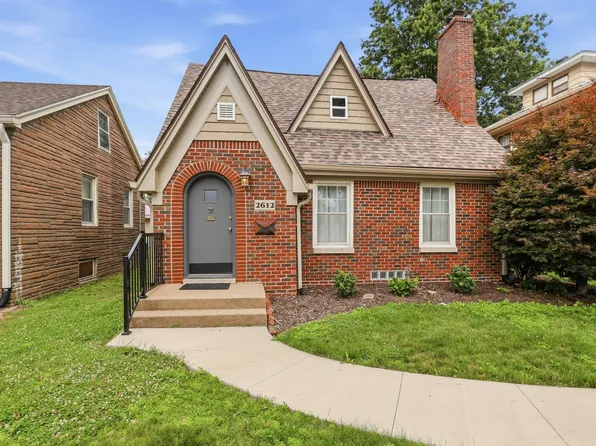 2612 E 18th St, Davenport, IA 52803