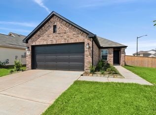 604 Roaring Falls Dr, Willis, TX 77378