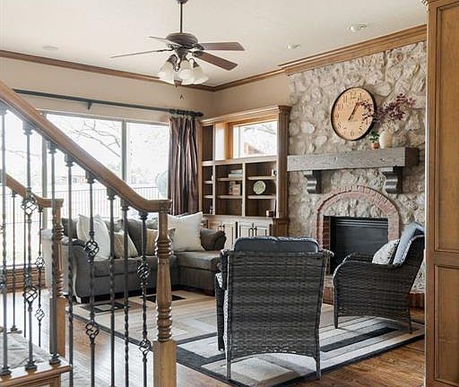 4th image of 417 Heritage Green Rd