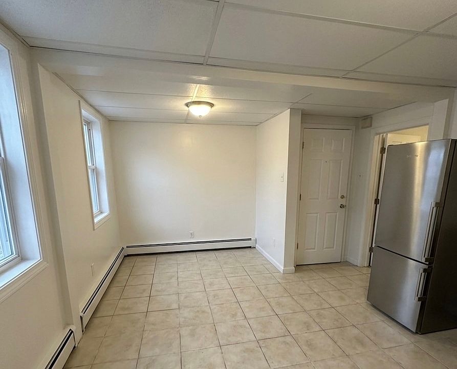 1st image of 153 Cambridge Ave