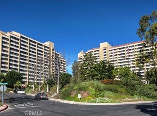 24055 Paseo Del Lago UNIT 1058, Laguna Woods, CA 92637