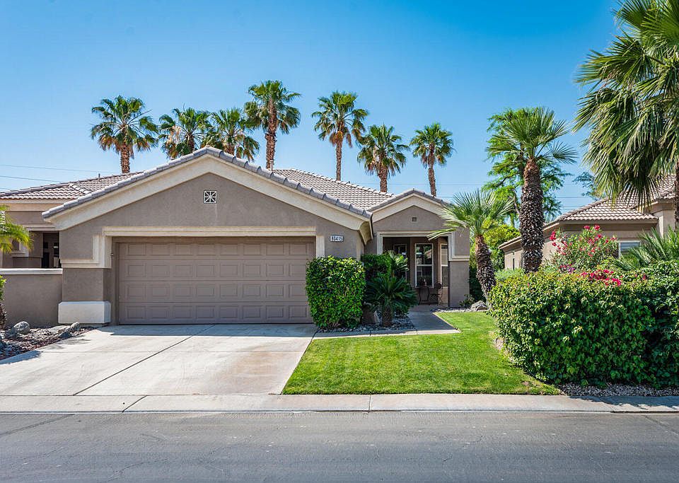 1st image of 80415 Portobello Dr