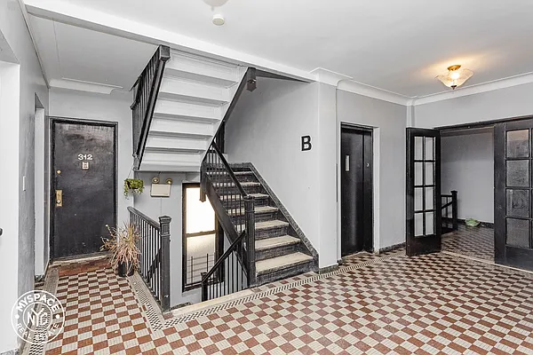 Rented by MySpaceNYC | media 14