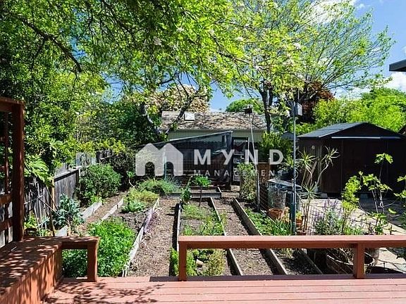3rd image of 2709 McGee Ave