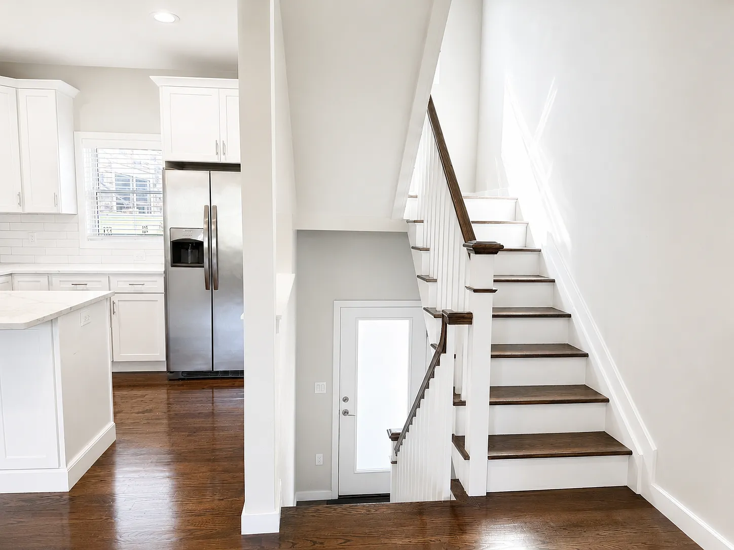 2 bed, 1368 sqft, $3,200 — Photo 4