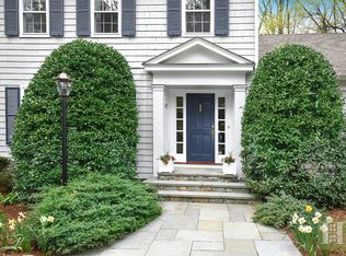 47 Gerrish Ln, New Canaan, CT 06840