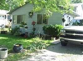 1st image of 854 Waukonda Ave