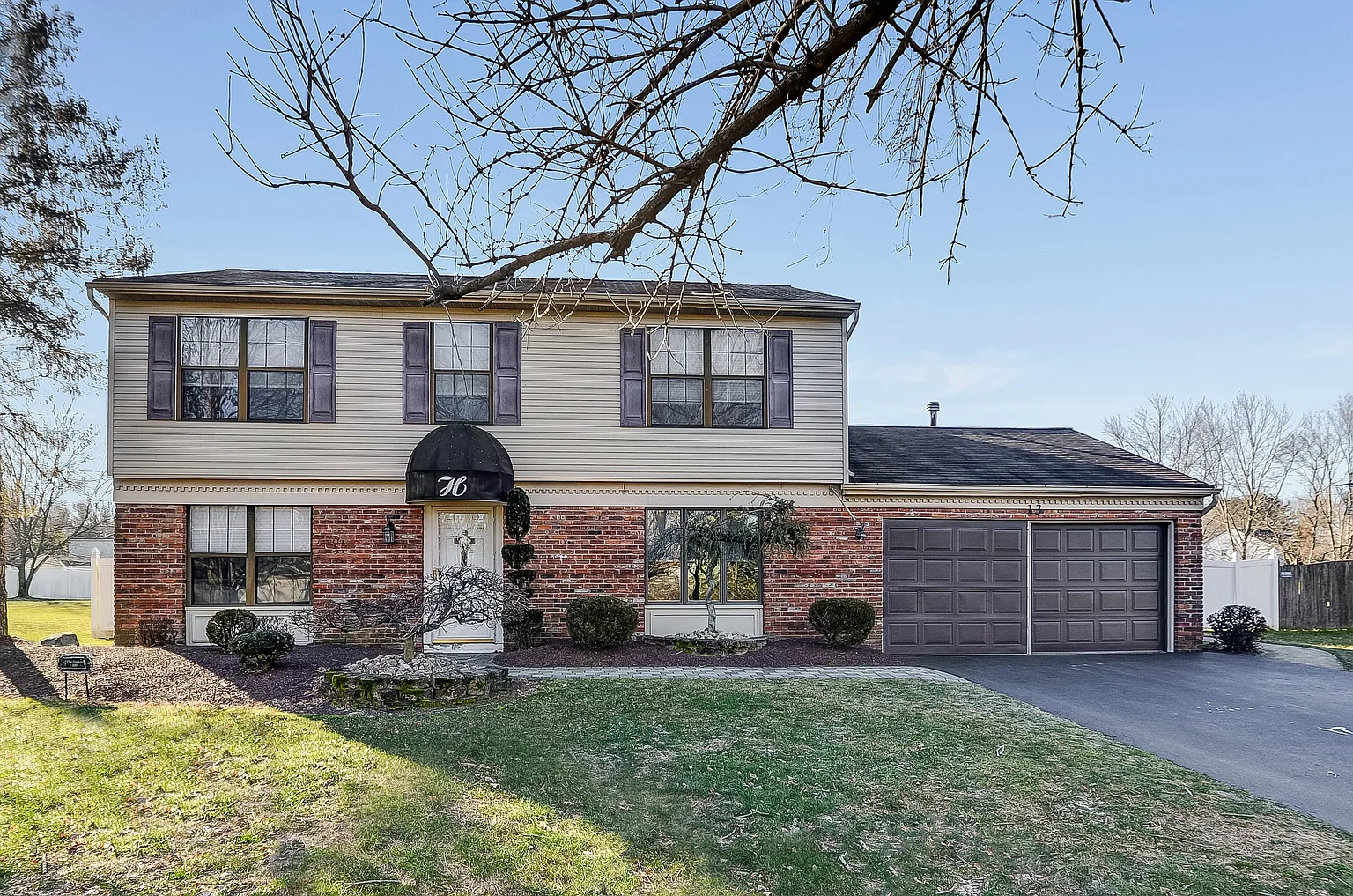 13 Plymouth Ln photo 1