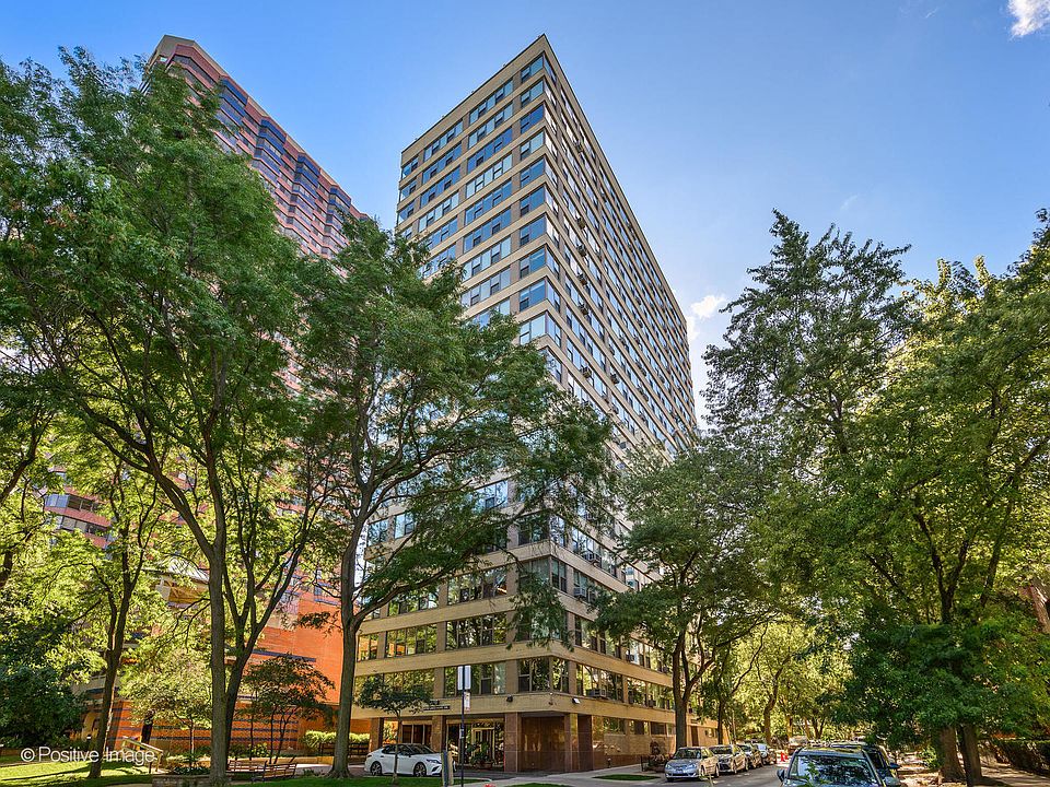 1st image of 2970 N Lake Shore Dr APT 11F