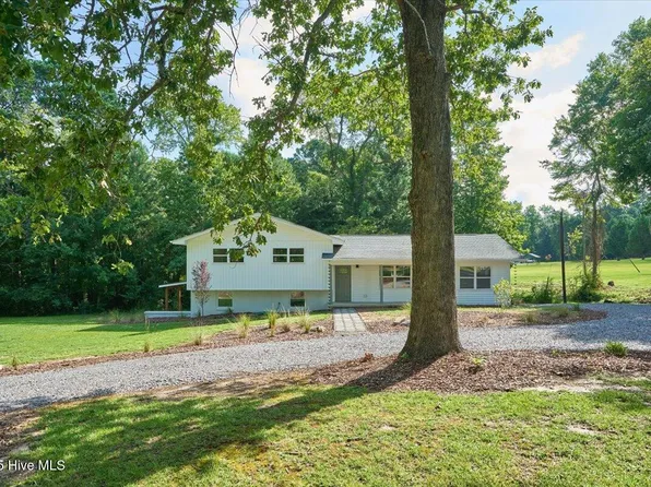 2389 Niagara Carthage Road, Carthage, NC 28327