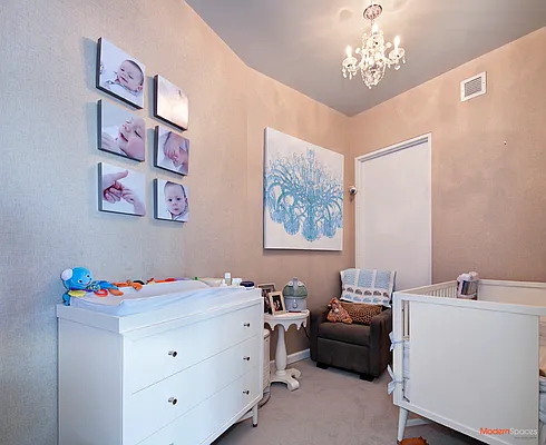 Sold by Modern Spaces | media 2