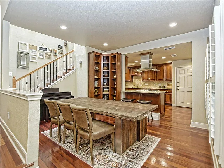 8123 Forest Mesa Dr — Photo 16