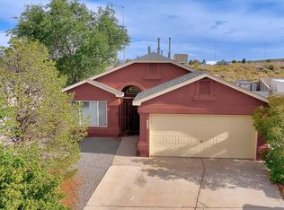 7836 Grayson Rd NW, Albuquerque, NM 87120